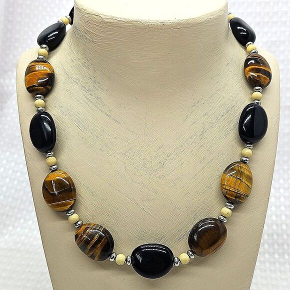 Vintage Chaps Glass Tiger Eye & Black Acrylic Bead Necklace - Picture 2 of 9